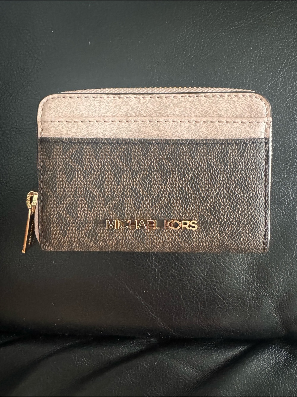 NEW CARD CASE Michael Kors Powder Blush and Taupe Zip Card Holder